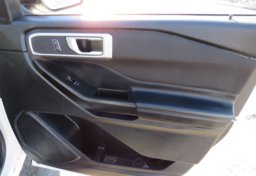 2020 Ford Explorer - Image 67