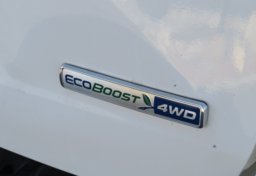 2020 Ford Explorer - Image 28