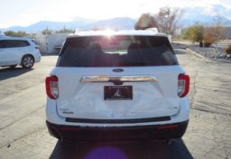 2020 Ford Explorer - Image 13