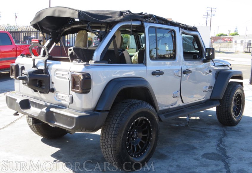 2018 Jeep Wrangler Unlimited - Image 7
