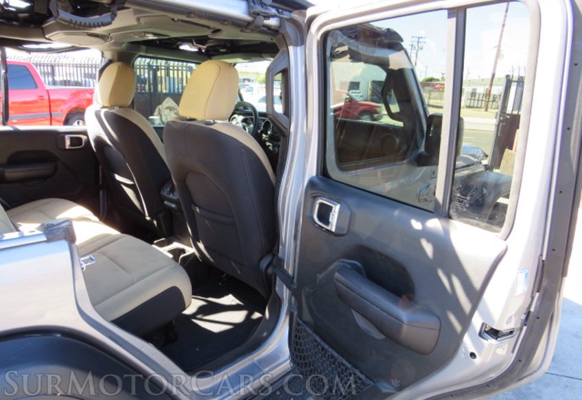 2018 Jeep Wrangler Unlimited - Image 21
