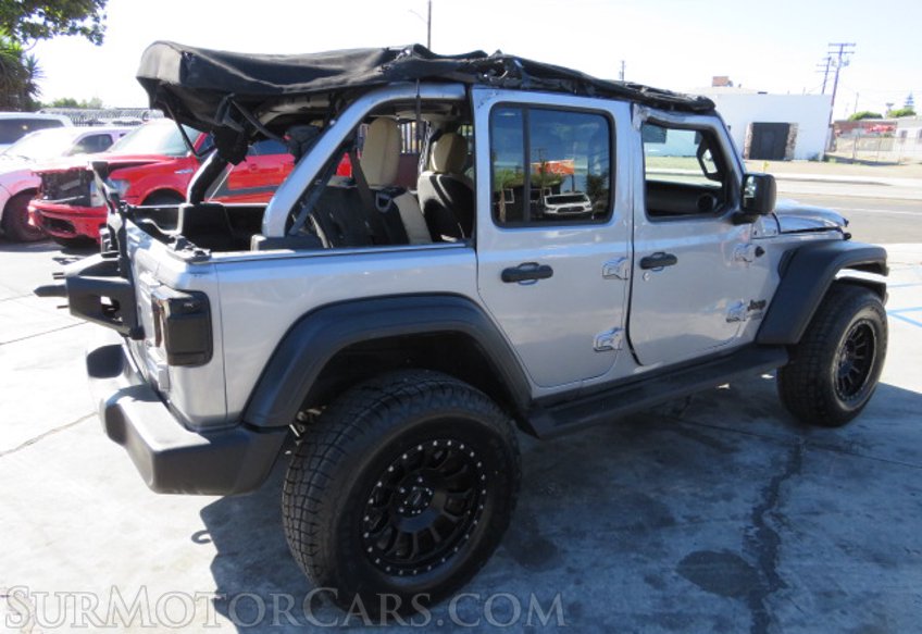 2018 Jeep Wrangler Unlimited - Image 5