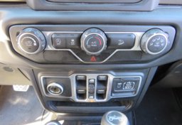 2018 Jeep Wrangler Unlimited - Image 40