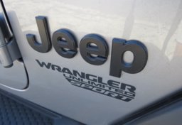2018 Jeep Wrangler Unlimited - Image 16