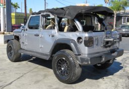 2018 Jeep Wrangler Unlimited - Image 8