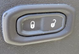 2018 Jeep Wrangler Unlimited - Image 36