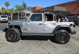 2018 Jeep Wrangler Unlimited - Image 12