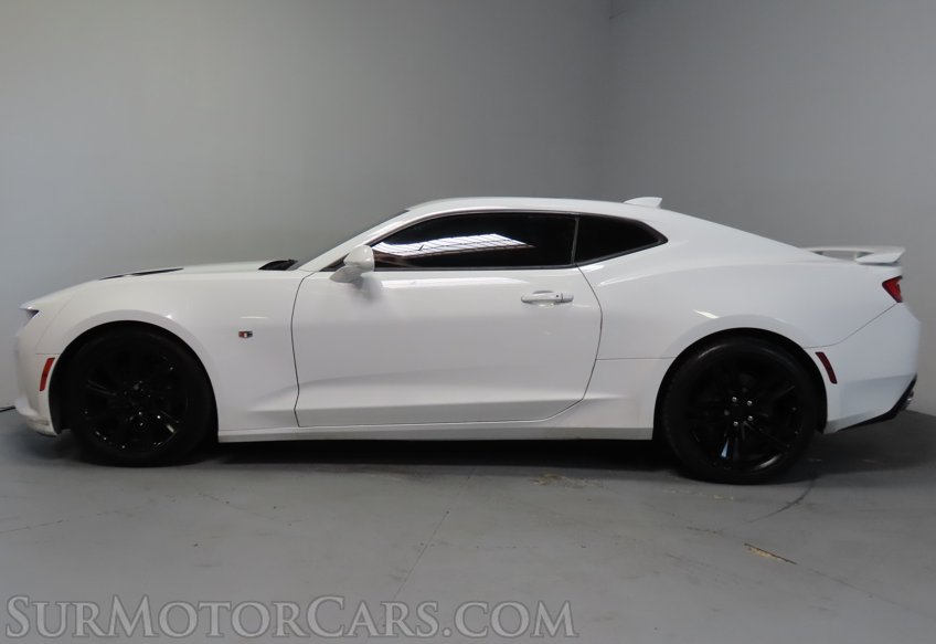 2017 Chevrolet Camaro - Image 5