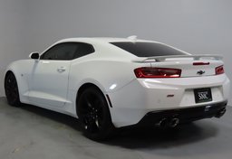 2017 Chevrolet Camaro - Image 7