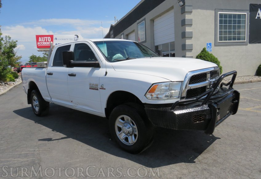2014 Ram 3500 - Image 4