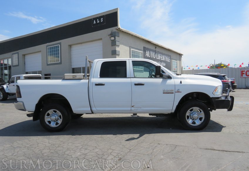 2014 Ram 3500 - Image 10