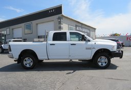 2014 Ram 3500 - Image 10