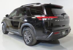 Thumbnail of 2022 Nissan Pathfinder