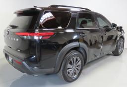 Thumbnail of 2022 Nissan Pathfinder