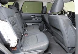Thumbnail of 2022 Nissan Pathfinder