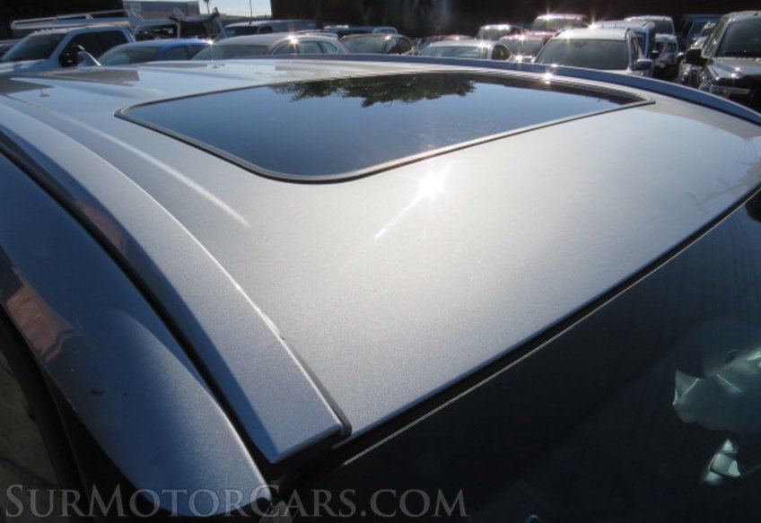 2022 Toyota Highlander - Image 14