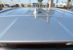 2022 Toyota Highlander - Image 15