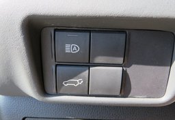 2022 Toyota Highlander - Image 45