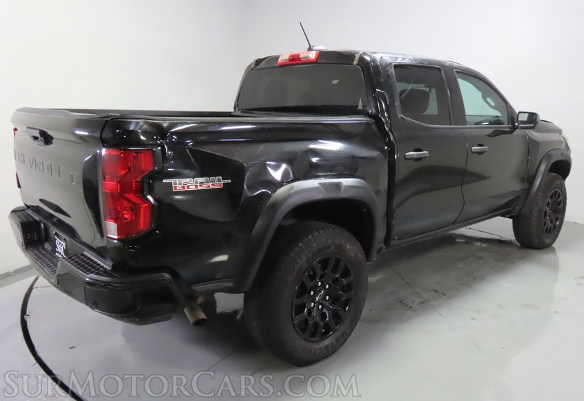 2023 Chevrolet Colorado 4x4 Trail Boss - Image 6