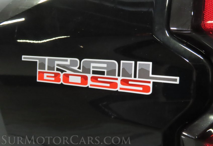 2023 Chevrolet Colorado 4x4 Trail Boss - Image 17