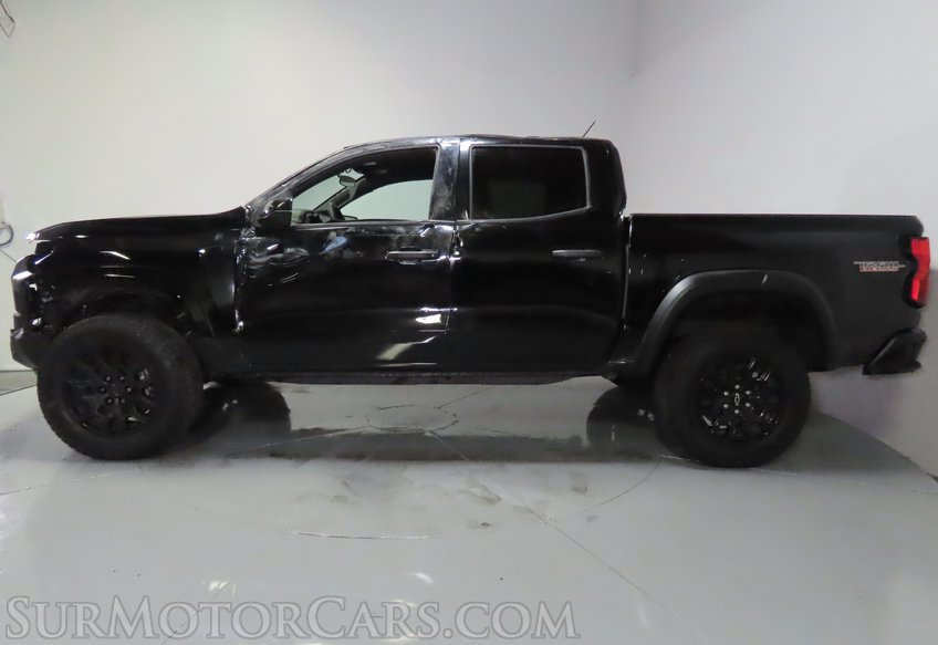 2023 Chevrolet Colorado 4x4 Trail Boss - Image 5