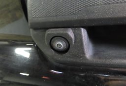 2023 Chevrolet Colorado 4x4 Trail Boss - Image 16