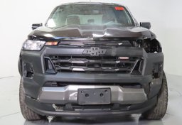 2023 Chevrolet Colorado 4x4 Trail Boss - Image 11