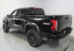 2023 Chevrolet Colorado 4x4 Trail Boss - Image 8