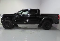 2023 Chevrolet Colorado 4x4 Trail Boss - Image 5