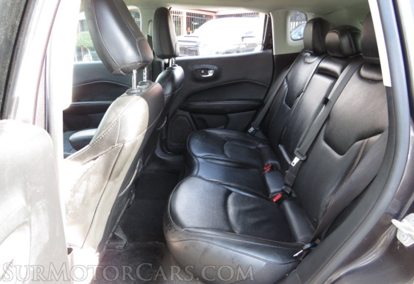 2020 Jeep Compass - Image 29