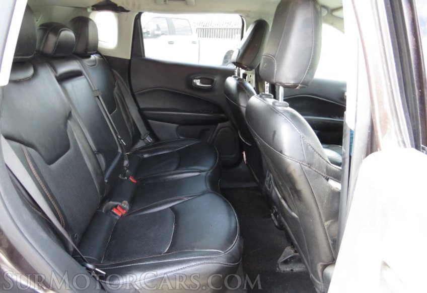 2020 Jeep Compass - Image 24