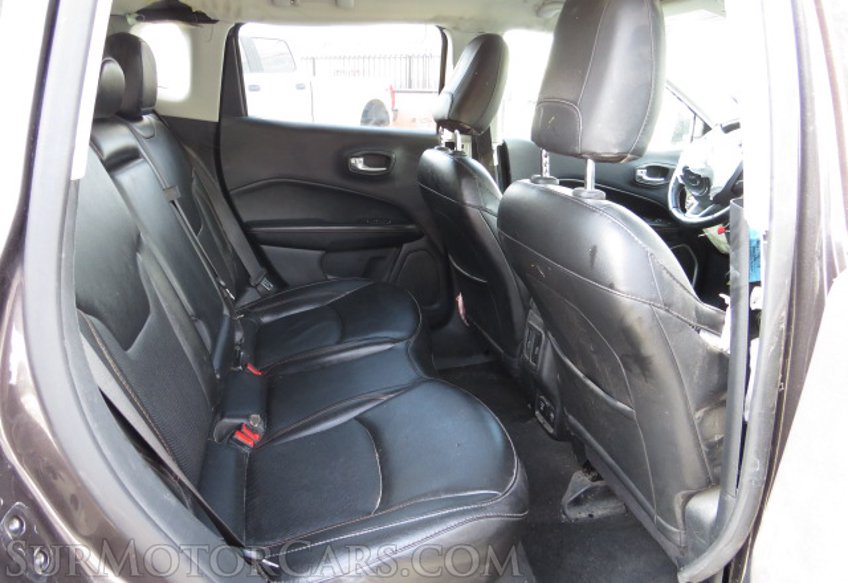 2020 Jeep Compass - Image 23