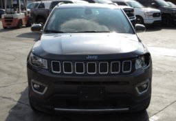 2020 Jeep Compass - Image 11