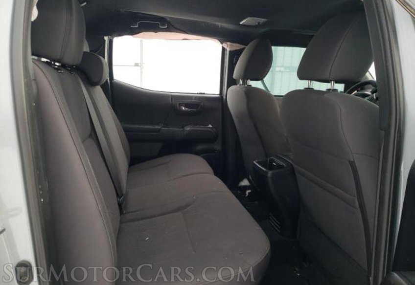 2018 Toyota Tacoma - Image 6