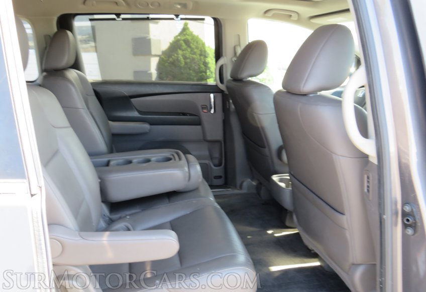 2015 Honda Odyssey - Image 35