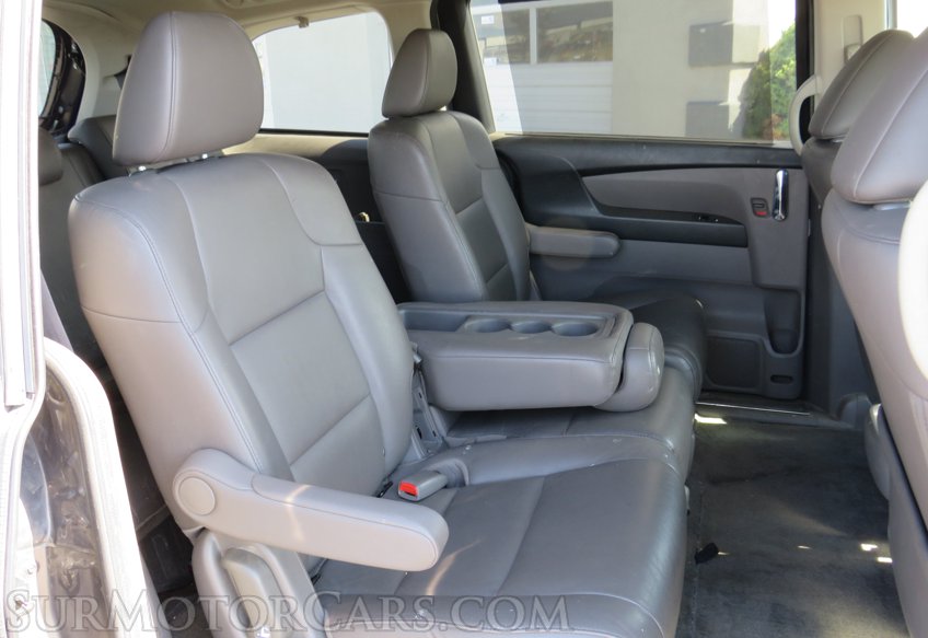 2015 Honda Odyssey - Image 34