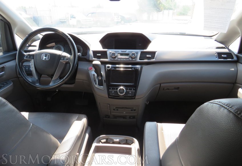 2015 Honda Odyssey - Image 27