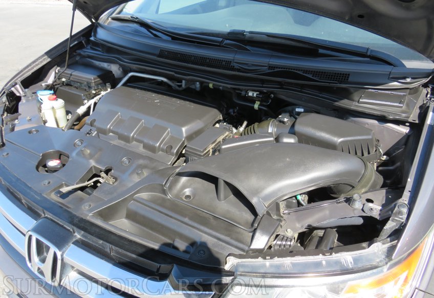 2015 Honda Odyssey - Image 63