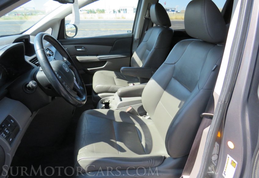 2015 Honda Odyssey - Image 31