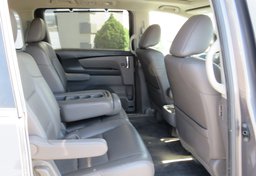 2015 Honda Odyssey - Image 35