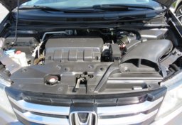 2015 Honda Odyssey - Image 65