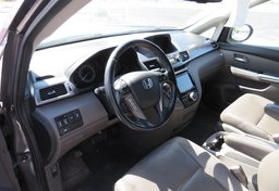 2015 Honda Odyssey - Image 29