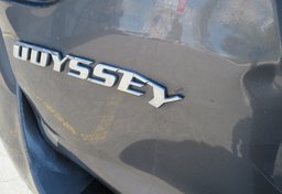 2015 Honda Odyssey - Image 21