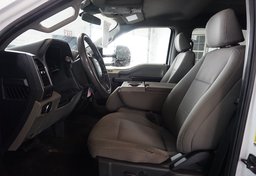 2022 Ford F-250 Super Duty - Image 35