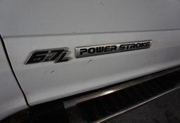 2022 Ford F-250 Super Duty - Image 31