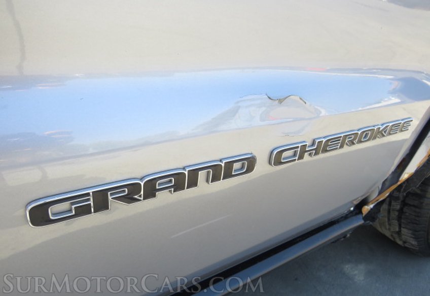 2020 Jeep Grand Cherokee - Image 17