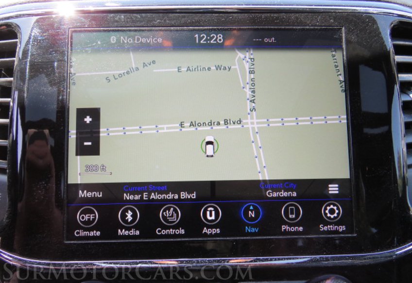 2020 Jeep Grand Cherokee - Image 35