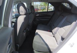 2020 Chevrolet Equinox - Image 30