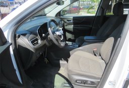 2020 Chevrolet Equinox - Image 31