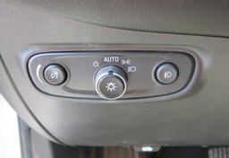 2020 Chevrolet Equinox - Image 36